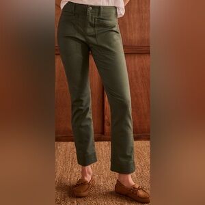 CAbi Women’s Navigator Pants Stretch Straight Leg sz 10 Olive Green NWOT
